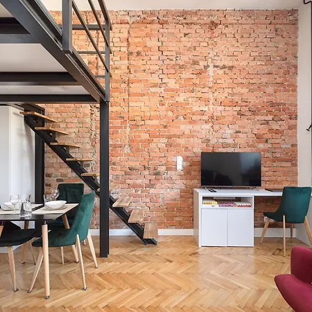 Apartment Stylowe Z Antresola