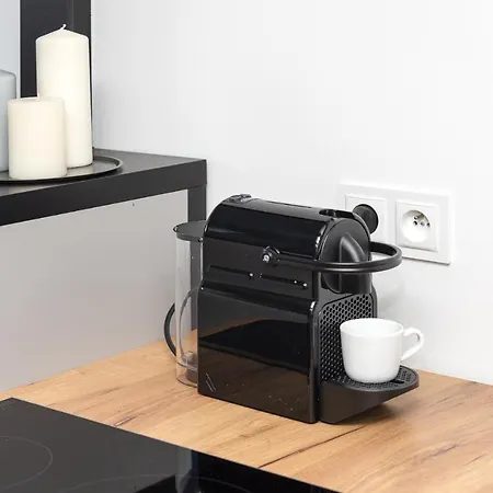 Loft-style With Entresol Near Metro *